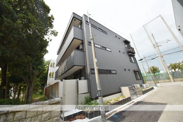 LA MAISON 塚口の外観写真