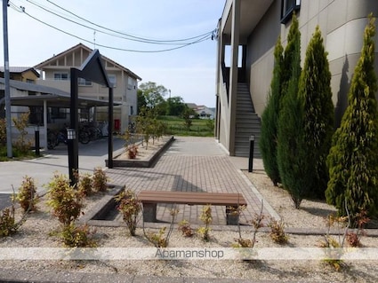 プランドール悠[2LDK/57.33m2]の共用部1