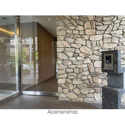 コンフォール池田山の玄関写真