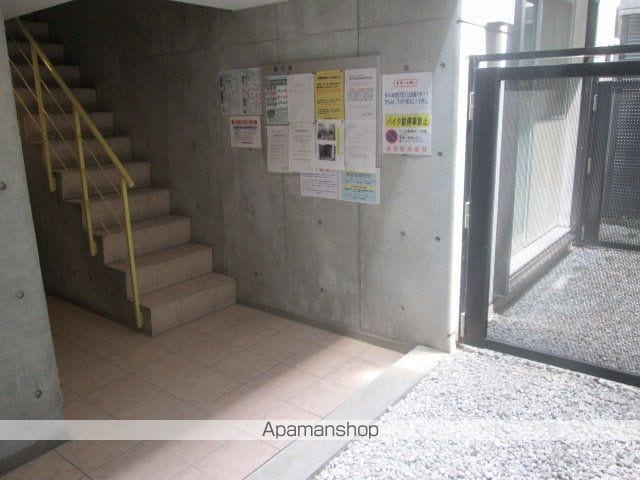 東京都世田谷区世田谷４丁目[1K/24.96m2]の共用部3