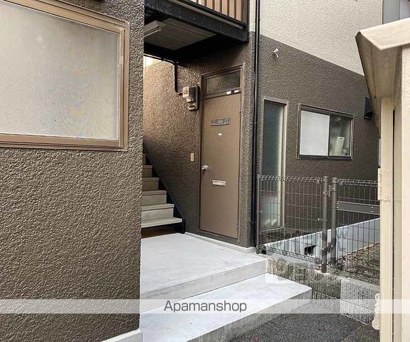 スイートム塚原の玄関写真