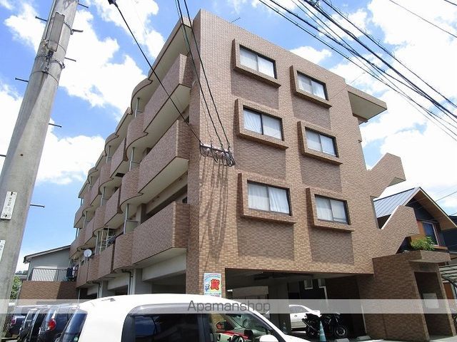 吉冨マンションの外観写真