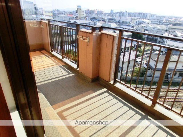 ライオンズマンション西市駅前の外観写真