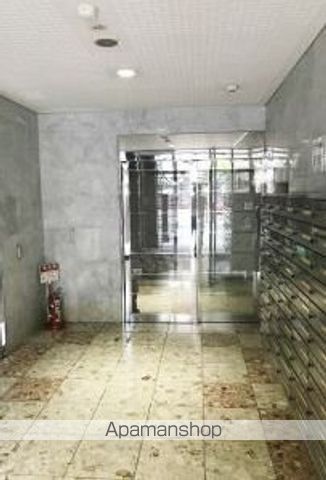 ピュアドームパラジオ博多の玄関写真