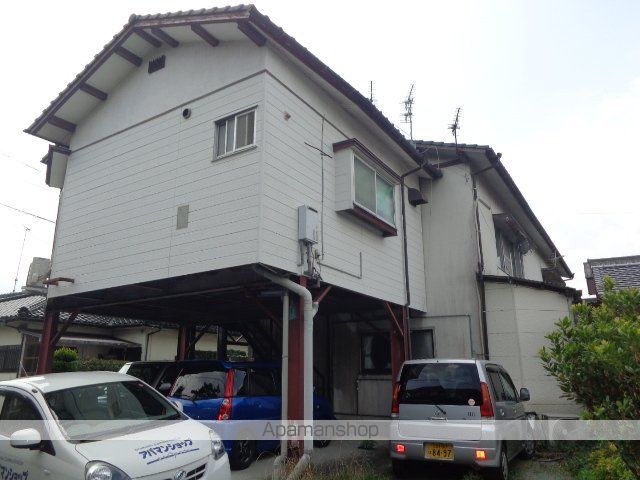山田アパートの外観写真