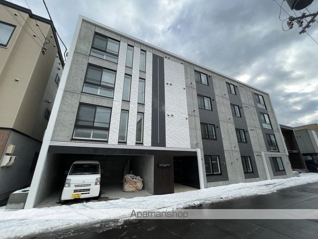RESIDENCE SHINMEI 北円山
