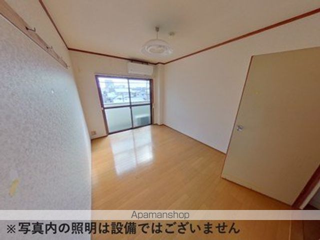 レジデンス渡鹿 A棟の内装写真