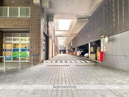 ＴＨＥ　ＴＯＫＹＯ　ＴＯＷＥＲＳ　ＭＩＤＴＯＷＥＲ[2LDK/96.34m2]の駐車場