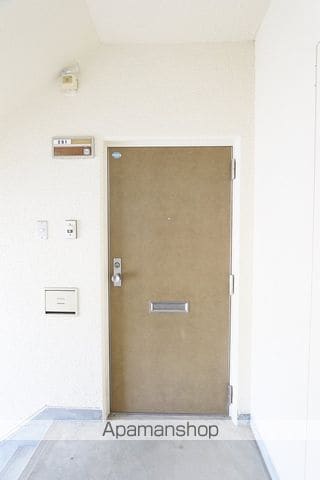 ラウムズパークの玄関写真