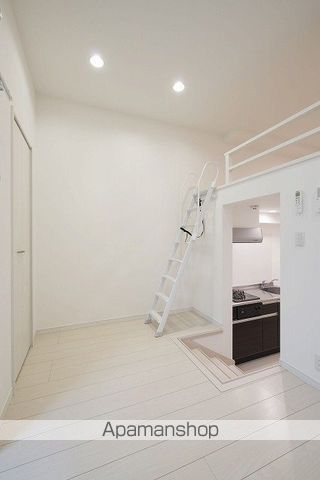 ラフェリオ IIの内装写真