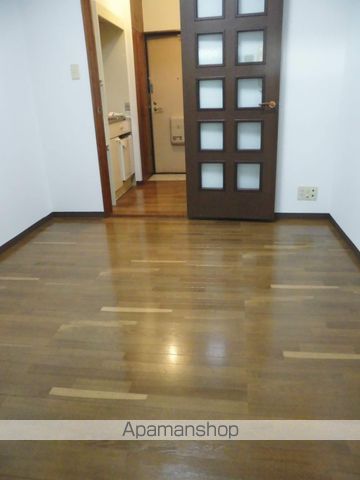 ロイヤルハイツ住吉の内装写真