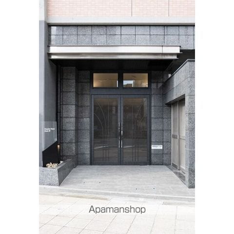 フロンティアタワー九条IIIの内装写真
