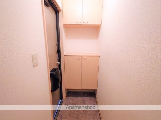 東京都昭島市田中町２丁目[2LDK/53.76m2]の玄関