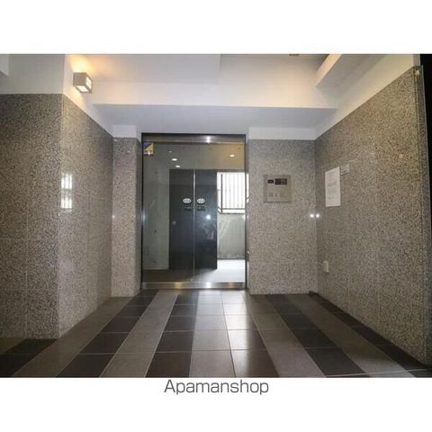 スタジオスクエア泉の玄関写真