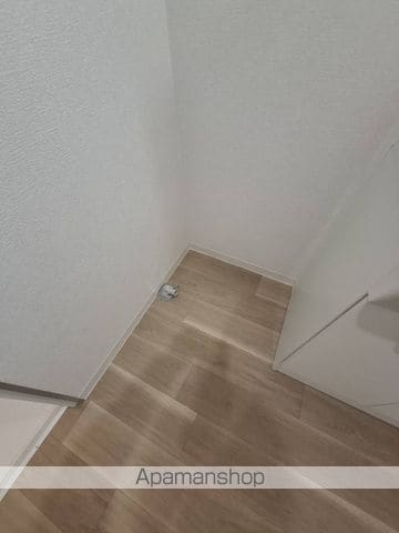 シャルレ岡町の内装写真