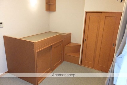 レオパレスＹｏｕ　３[1K/26.08m2]のリビング・居間1