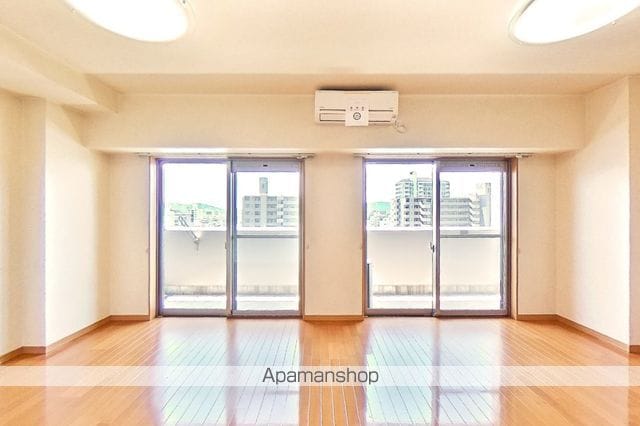 高知県高知市北本町４丁目[2LDK/66m2]の内装