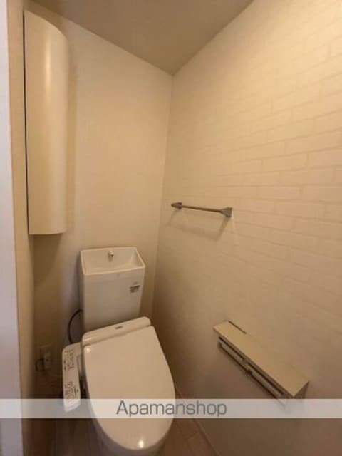 アンジュール代田[1LDK/45.39m2]のトイレ