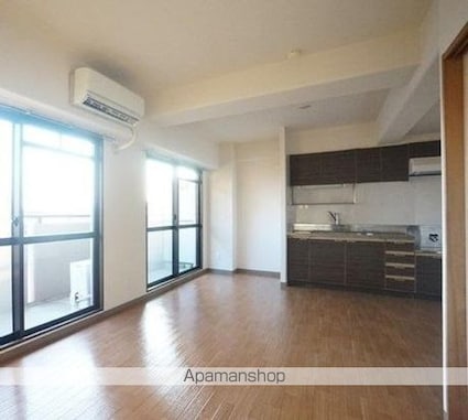 香川県高松市上之町１丁目[2LDK/62.06m2]のリビング・居間