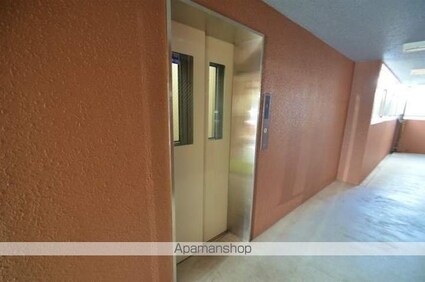 スターリット上杉[1K/24.97m2]のエントランス2