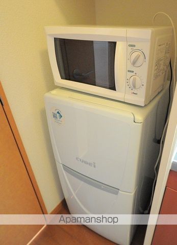 レオパレスシェルフィード山越の内装写真