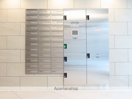 プレール・ドゥーク板橋舟渡[1K/25.53m2]の共用部2