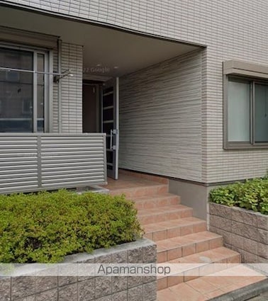 ロイヤルガーデン・タカギ[1K/24.78m2]のエントランス2