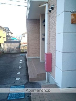 シャン・ミリューⅡＤ[1R/33.15m2]のエントランス