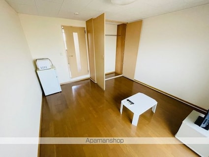 レオパレス花見ヶ丘[1K/23.18m2]の収納