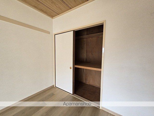 クレセント三ツ木の内装写真