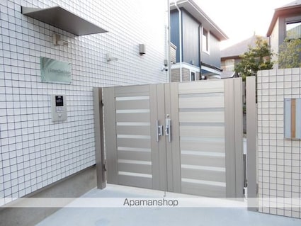 ユニゾンプレイス永福[1LDK/34.9m2]のエントランス1