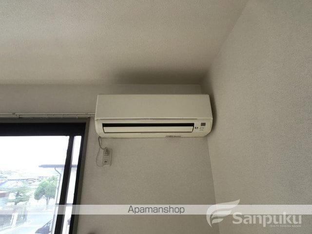 ハイカムール鴨川 A棟の内装写真