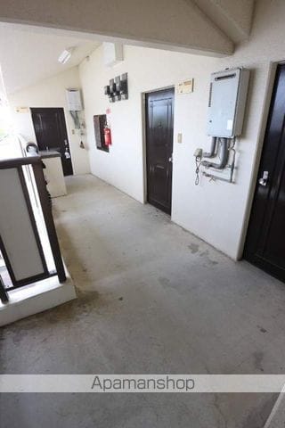 新町ビルの玄関写真