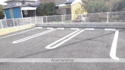 エスポアール[1K/27.18m2]の駐車場