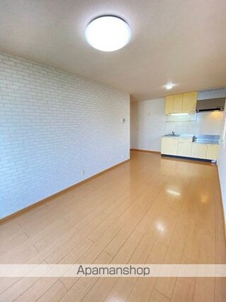 アムール和Ⅱ[2LDK/56.72m2]のリビング・居間2