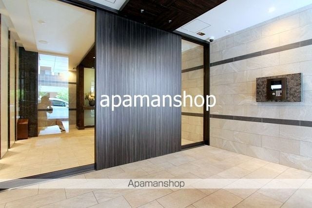 スプランディッドNAMBAサウスの玄関写真