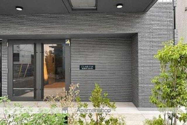 クラリティア板橋本町の玄関写真