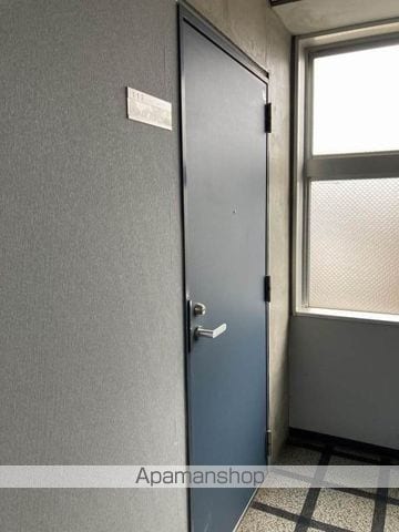 ワンノール堀之内の玄関写真