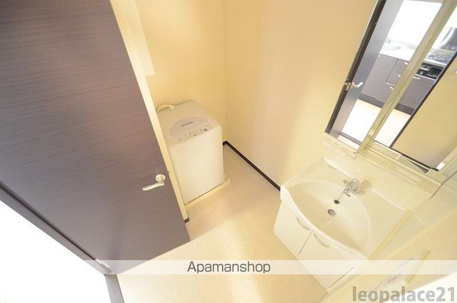 レオネクストグランドゥール Sの内装写真
