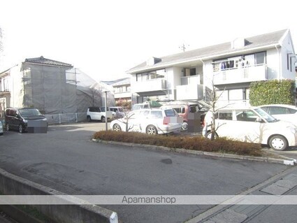 長野県長野市大字下駒沢[3DK/62.92m2]の駐車場2
