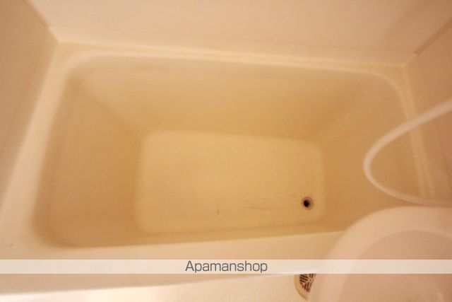 ワイアンドワイ宝町ビルの内装写真