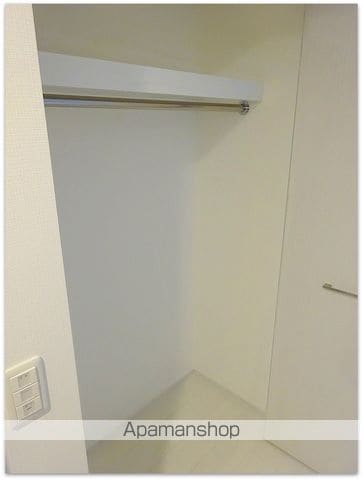レジュールアッシュウエストレジスの内装写真