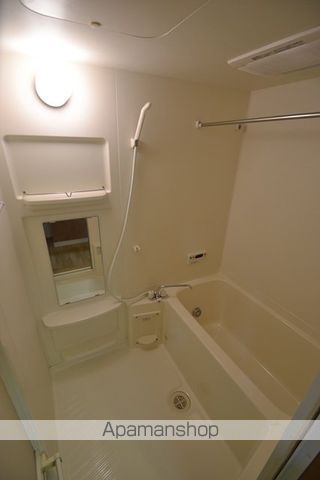 アクアサイド上の浜の内装写真