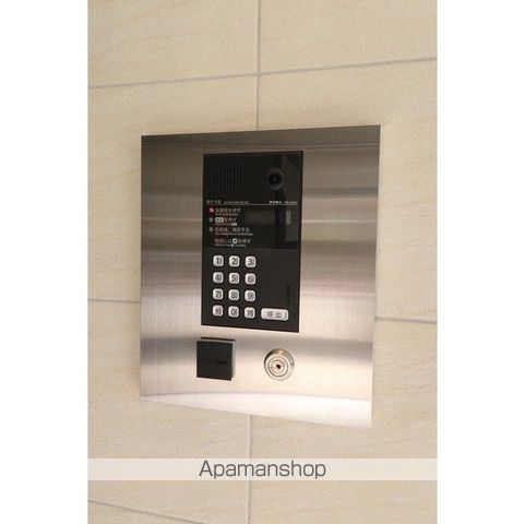 ドゥーエ南砂町IIの玄関写真
