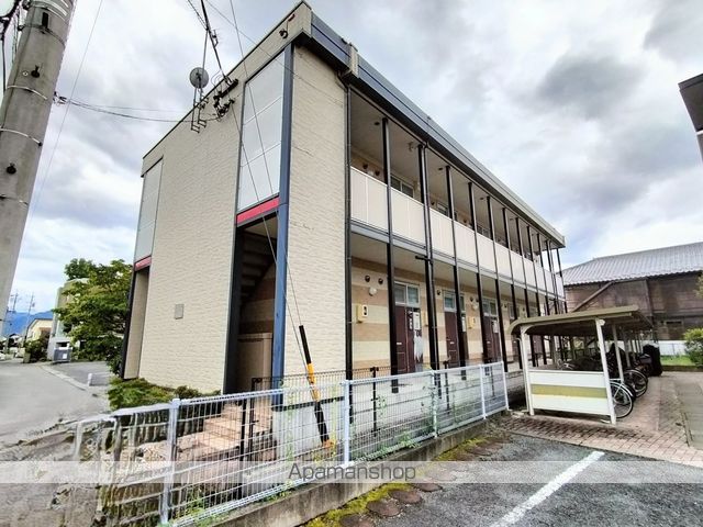 レオパレスコーネリアの外観写真