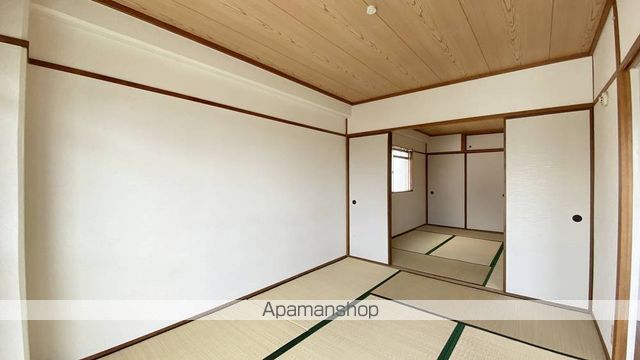 成広京町マンションの内装写真