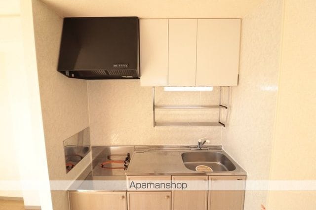 アメニティ名倉 Eの内装写真