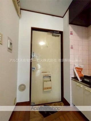 メゾン佐々木[1K/22m2]の玄関