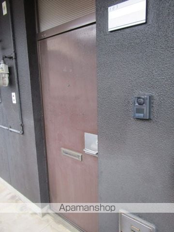フォッサート北堀壱番館の玄関写真