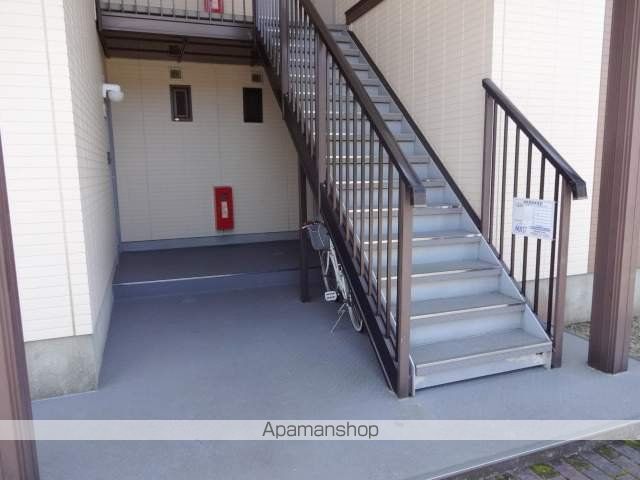 プライムハウス A棟の玄関写真